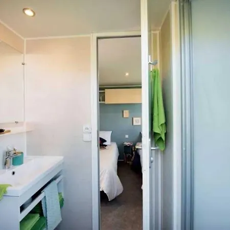 Zecamping Chiens Acceptes Espace Aquatique Et Bar * La Baule